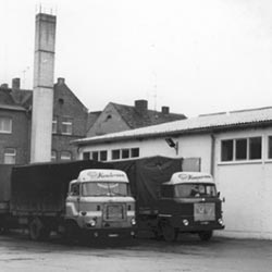 Historie Verstaatlichung des Familienbetriebes Jütro Tiefkühlkost